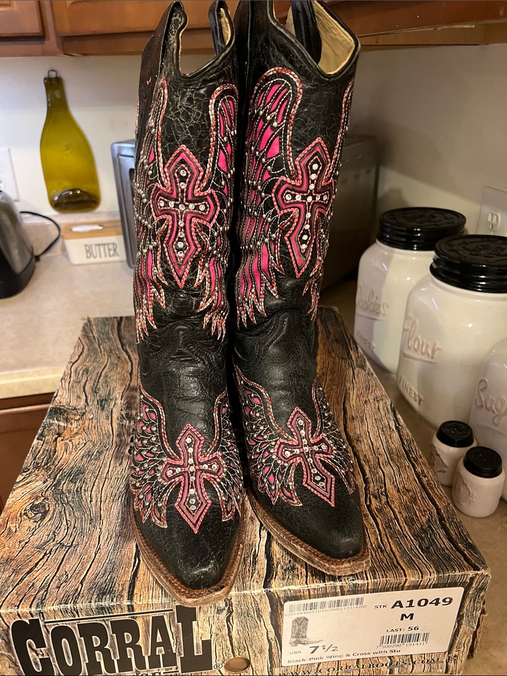 Corral Black Distressed Blingy Leather Cowboy Boots with Pink Embroidery - Picture 2 of 11